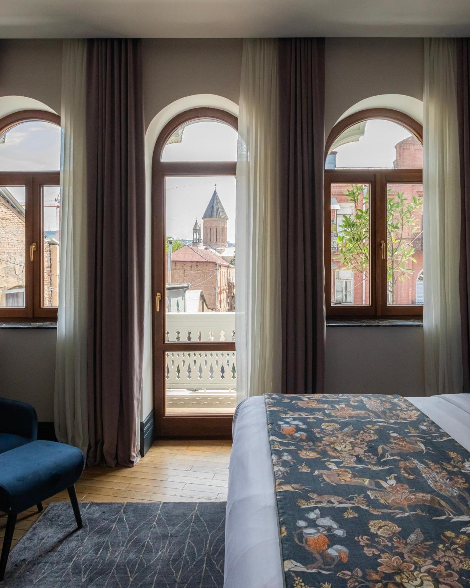 Puris Moedani Boutique Hotel Tbilissi Extérieur photo