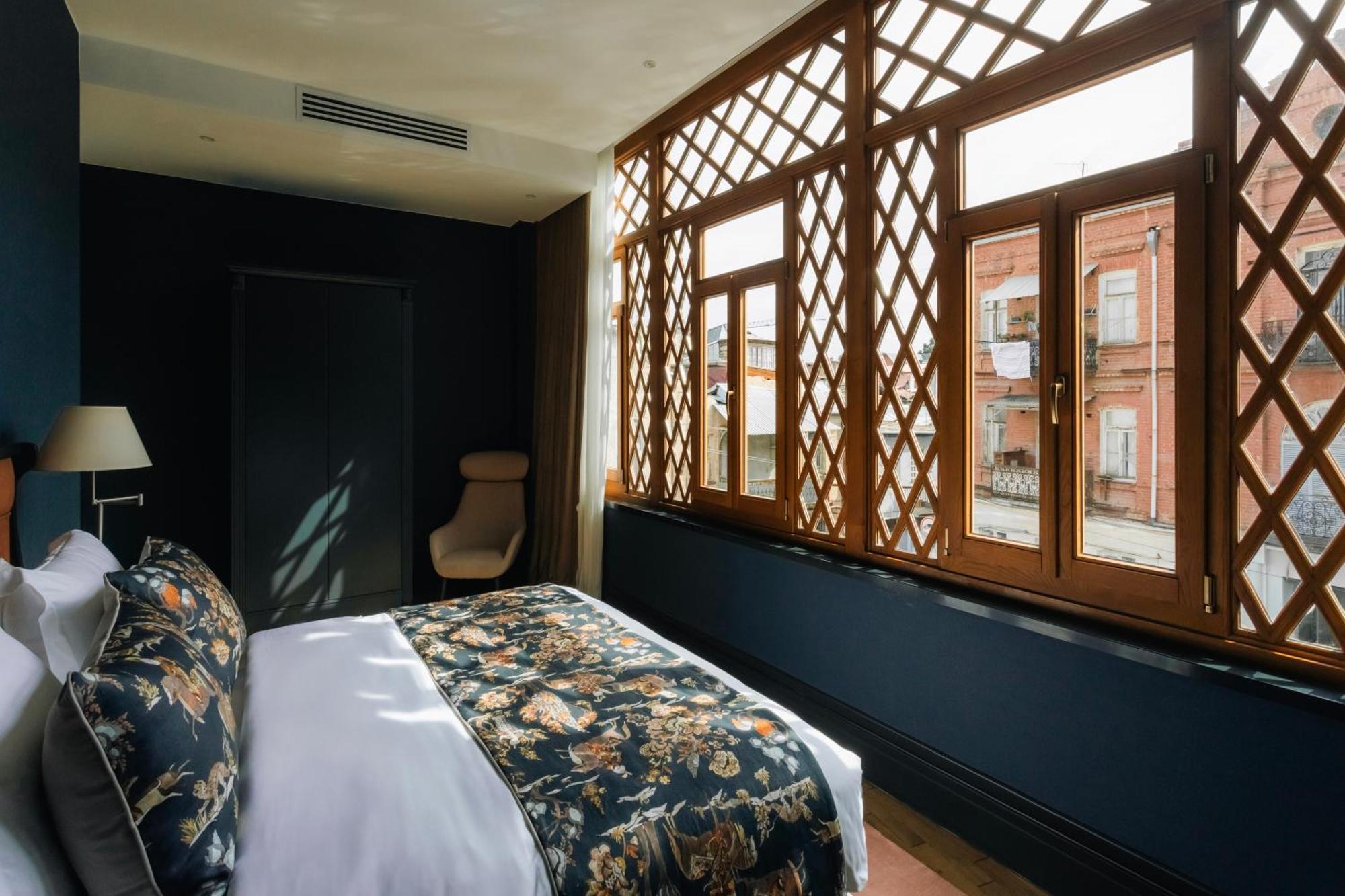 Puris Moedani Boutique Hotel Tbilissi Extérieur photo